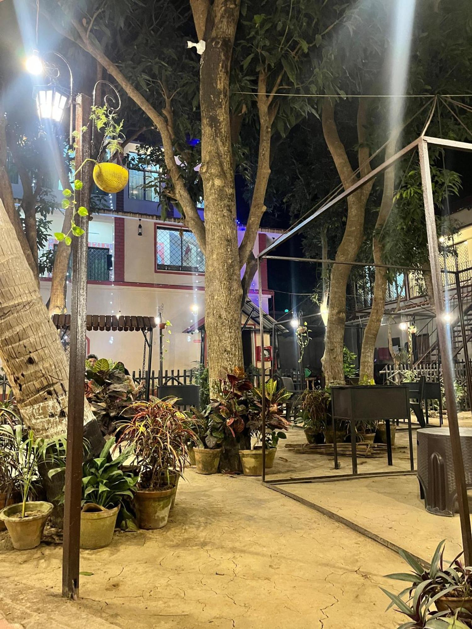 Moon Village Resort Shānti Niketan 외부 사진